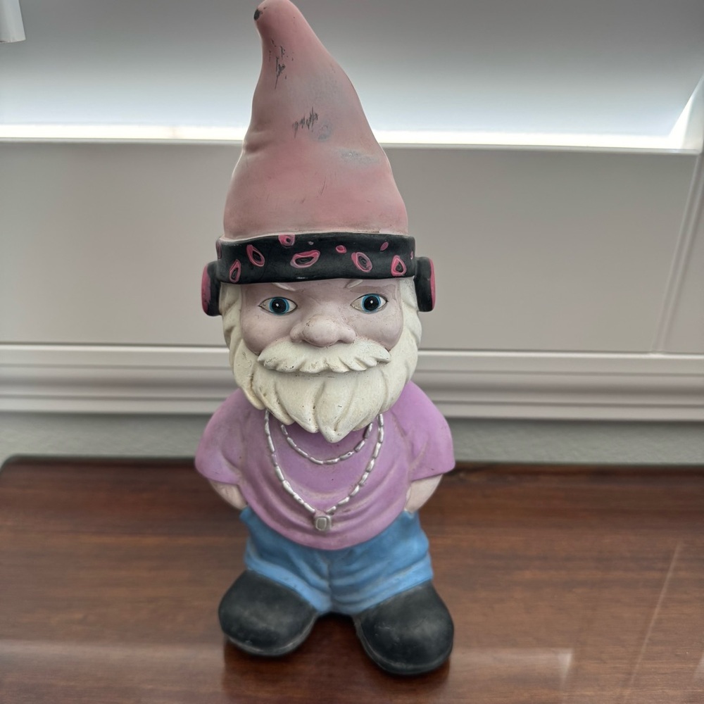 Garden Gnome Bobblehead‎ 10” Rapper Hip Hop Chain Necklace Sunglasses Gangster